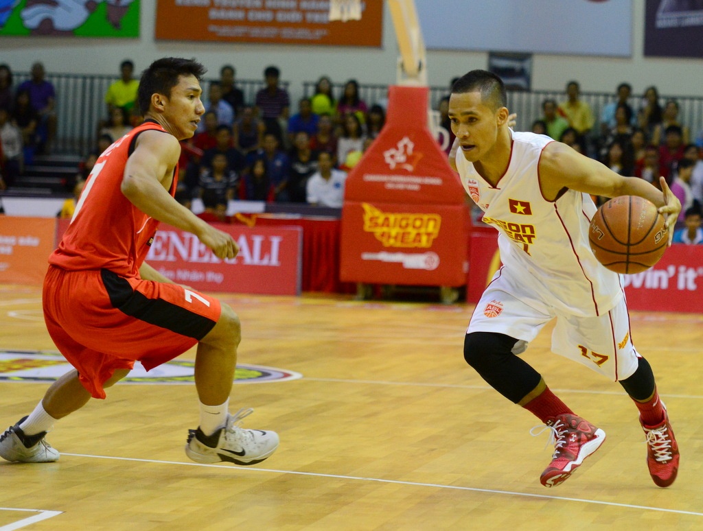 Thang tran tung bung, Saigon Heat tro lai cuoc dua hinh anh