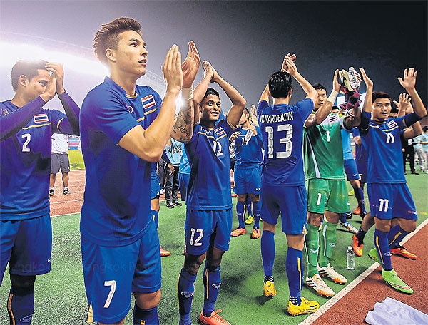 Olympic Thai Lan tu tin danh bai Han Quoc o ban ket ASIAD hinh anh