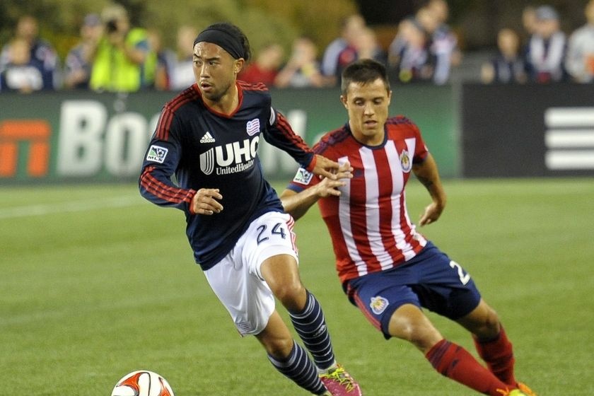 Luong Lee Nguyen cao gap 3 lan David Villa hinh anh