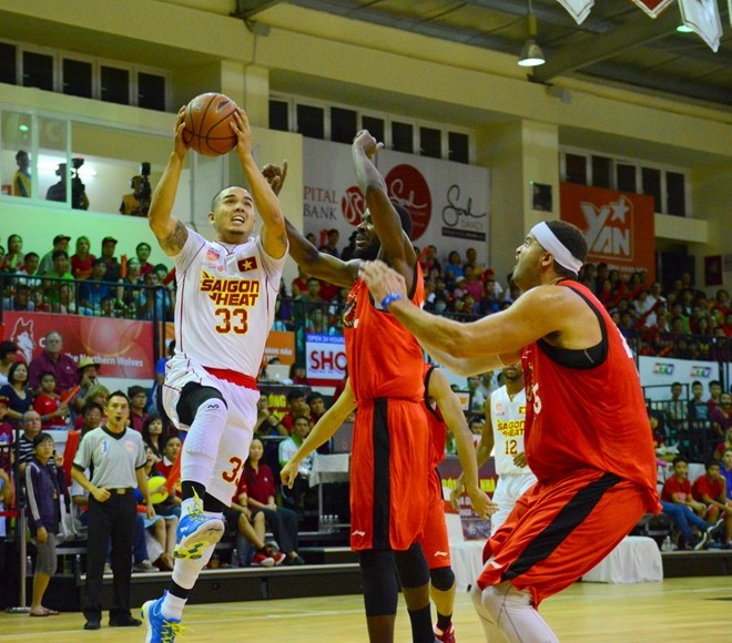 Top 10 pha ghi diem dep nhat trong nam cua Saigon Heat hinh anh