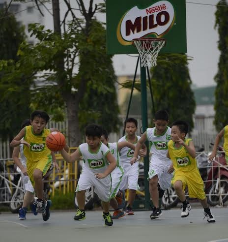 Khai mac giai bong ro hoc sinh TP.HCM nam hoc moi hinh anh