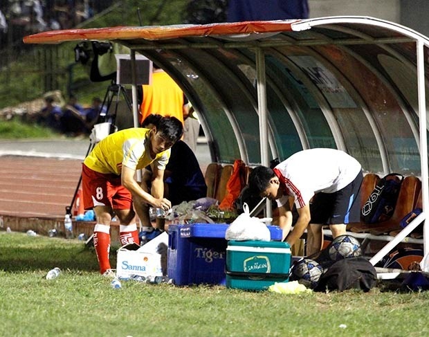 Cuoc song cua Thai Sung tai doi bong Kon Tum hinh anh