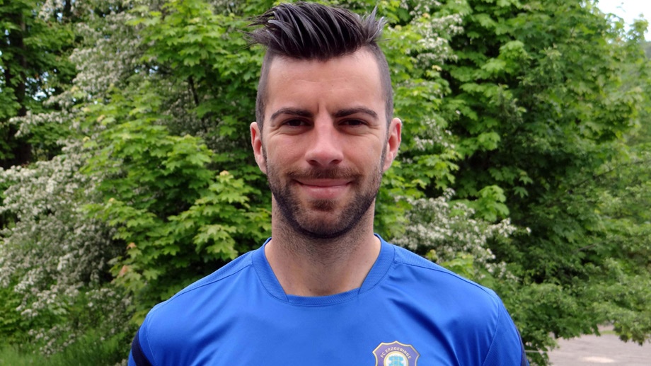 SHB.Da Nang thu viec cau thu tung da o Champions League hinh anh