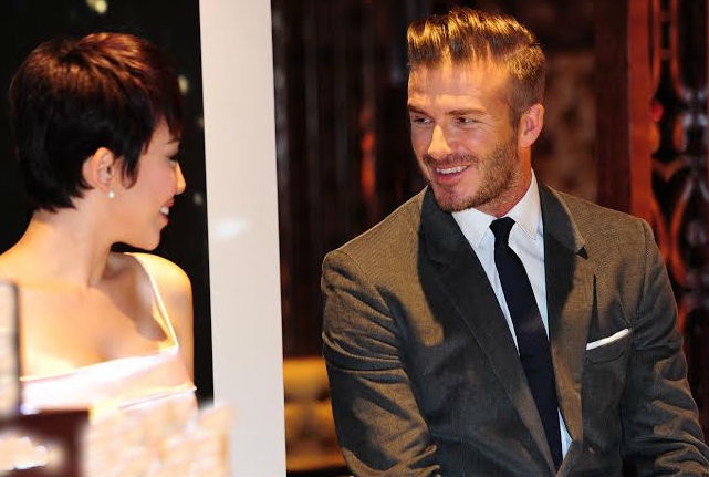 David Beckham luu luyen chia tay Viet Nam hinh anh