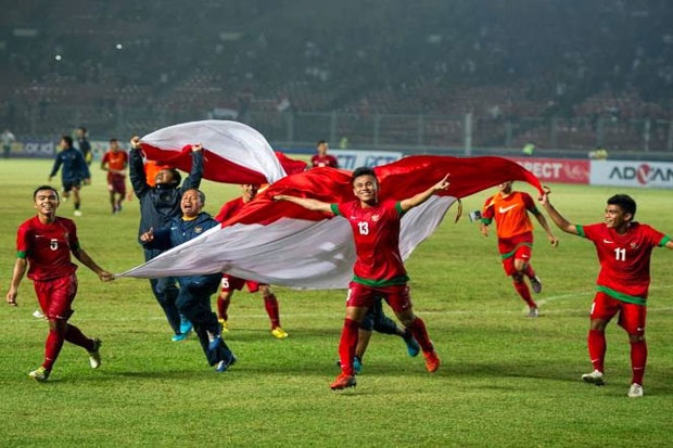 Indonesia treo thuong dam khi gap DTVN hinh anh