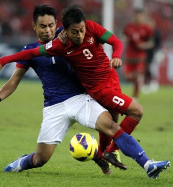 Samsul Arif là cây ghi bàn chủ lực của Arema Cronus, đội bóng đứng hạng 3 giải ISL mùa bóng 2014 vừa qua.