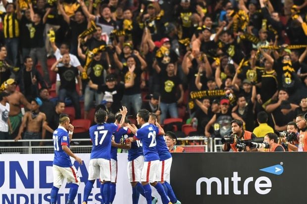 Vào bán kết ngoạn mục, Malaysia chẳng ngại Việt Nam dù từng thua 1-3 trong trận đấu giao hữu hôm 16/11. Ảnh: AFP.