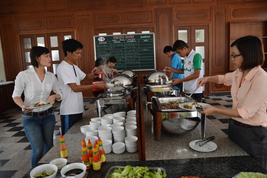 Các cầu thủ được chọn món ăn tùy thích.