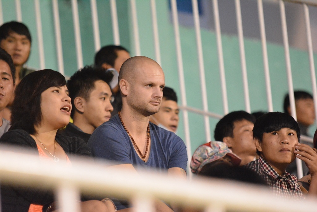 Darko Lukanovic có mặt trên sân Pleiku chiều 4/12 để xem HAGL thi đấu.