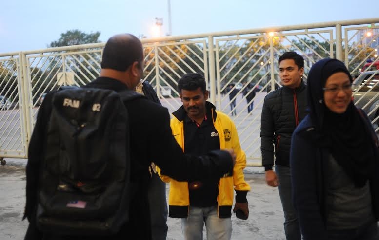 Một cổ động viên nữ cũng đến để cổ vũ cho Malaysia.