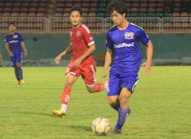 Cong Phuong va dong doi thang gion gia hinh anh