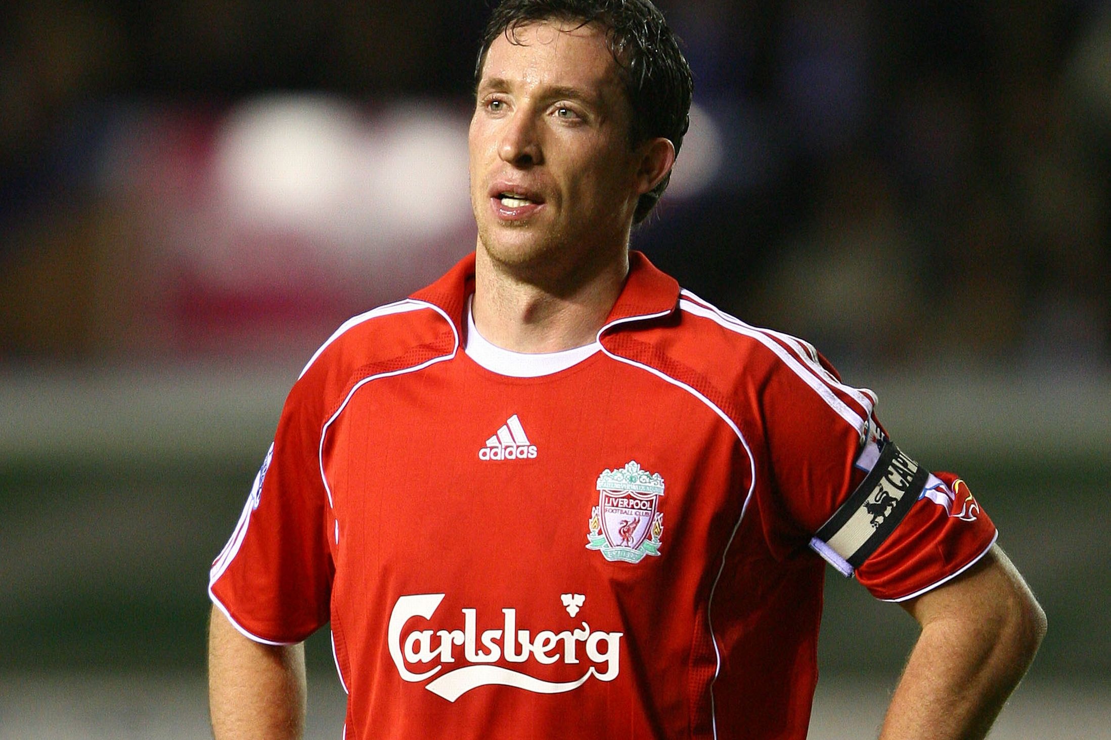 Huyen thoai Fowler mo duong dua Liverpool den Viet Nam hinh anh