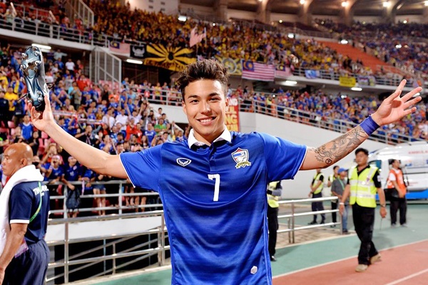 Tại AFF Cup năm nay Chappuis thi đấu cực kỳ xuất sắc khi ghi được 3 bàn thắng, trong đó có bàn mở tỉ số trong trận chung kết với Malaysia mới đây. Hiện tại Chappuis đang cạnh tranh danh hiệu vua phá lưới với Safiq Rahim và Lê Công Vinh (cùng có 4 bàn). 