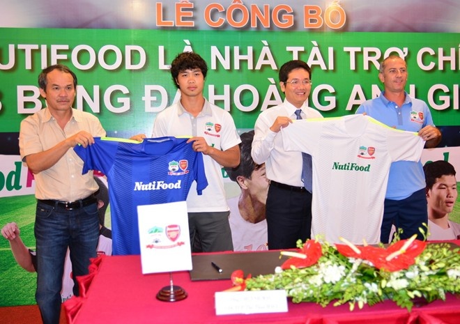 HAGL chi it tien nhat tai V.League 2015 hinh anh