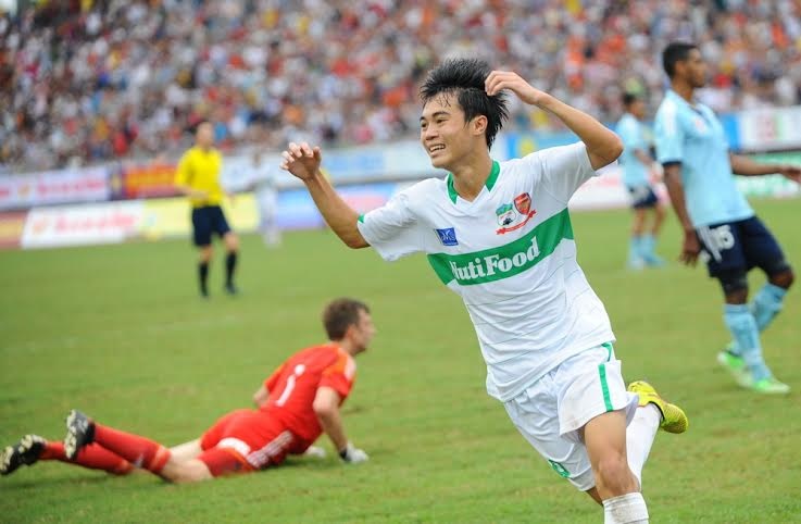 Bau Duc hai tien ty tu kinh doanh hinh anh lua Cong Phuong hinh anh