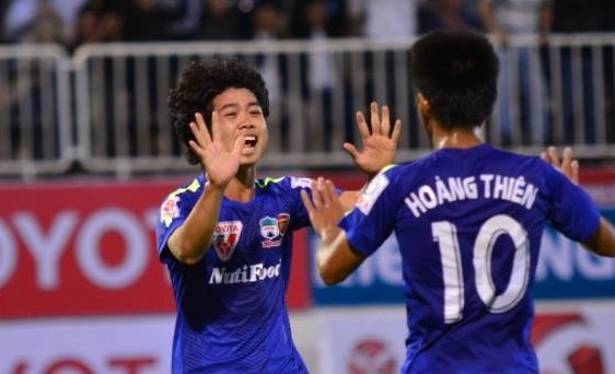 Cong Phuong vuot ky luc ghi ban cua Cong Vinh? hinh anh