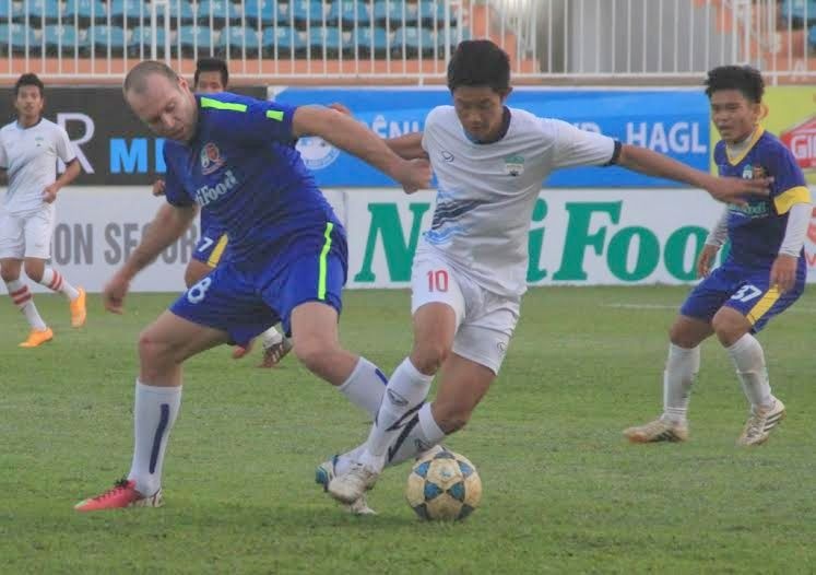 HAGL gap rut thu viec 2 ngoai binh moi hinh anh