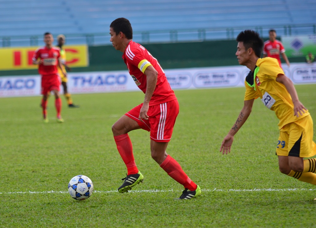 Anh Đức ghi bàn giúp B.Bình Dương đánh bại Hải Phòng tại Siêu Cup, nhưng sau đó bị chấn thương khiến anh không thể thi đấu ở vòng 1 V.League và sớm vai dự bị ở 2 vòng sau đó.
