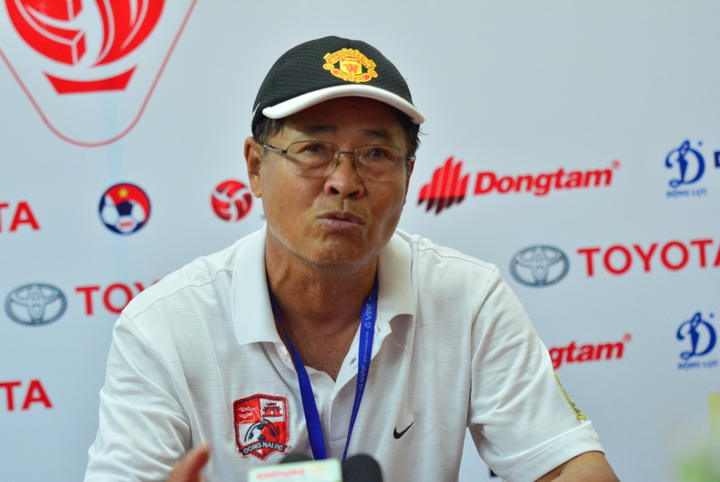 HLV Dong Nai lay tien tui thuong doi nha 100 trieu hinh anh