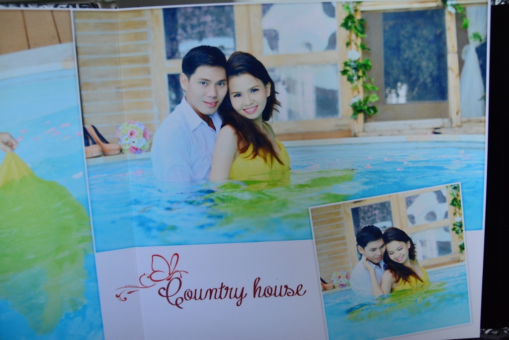 Những hình ảnh trong bộ ảnh cưới của anh cùng vợ Trúc Phương.