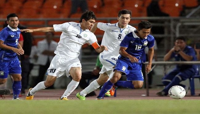 Olympic Uzbekistan co 2 tuyen thu quoc gia hinh anh