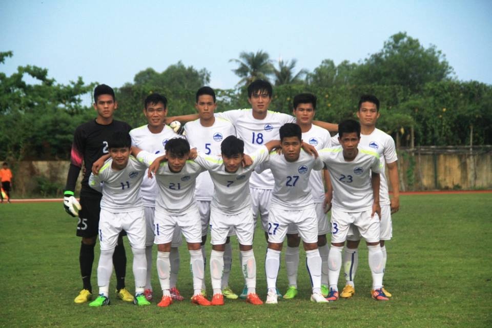 HAGL chia quan cho doi bong giai hang nhat hinh anh