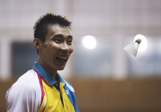 Lee Chong Wei bi cam thi dau 8 thang hinh anh