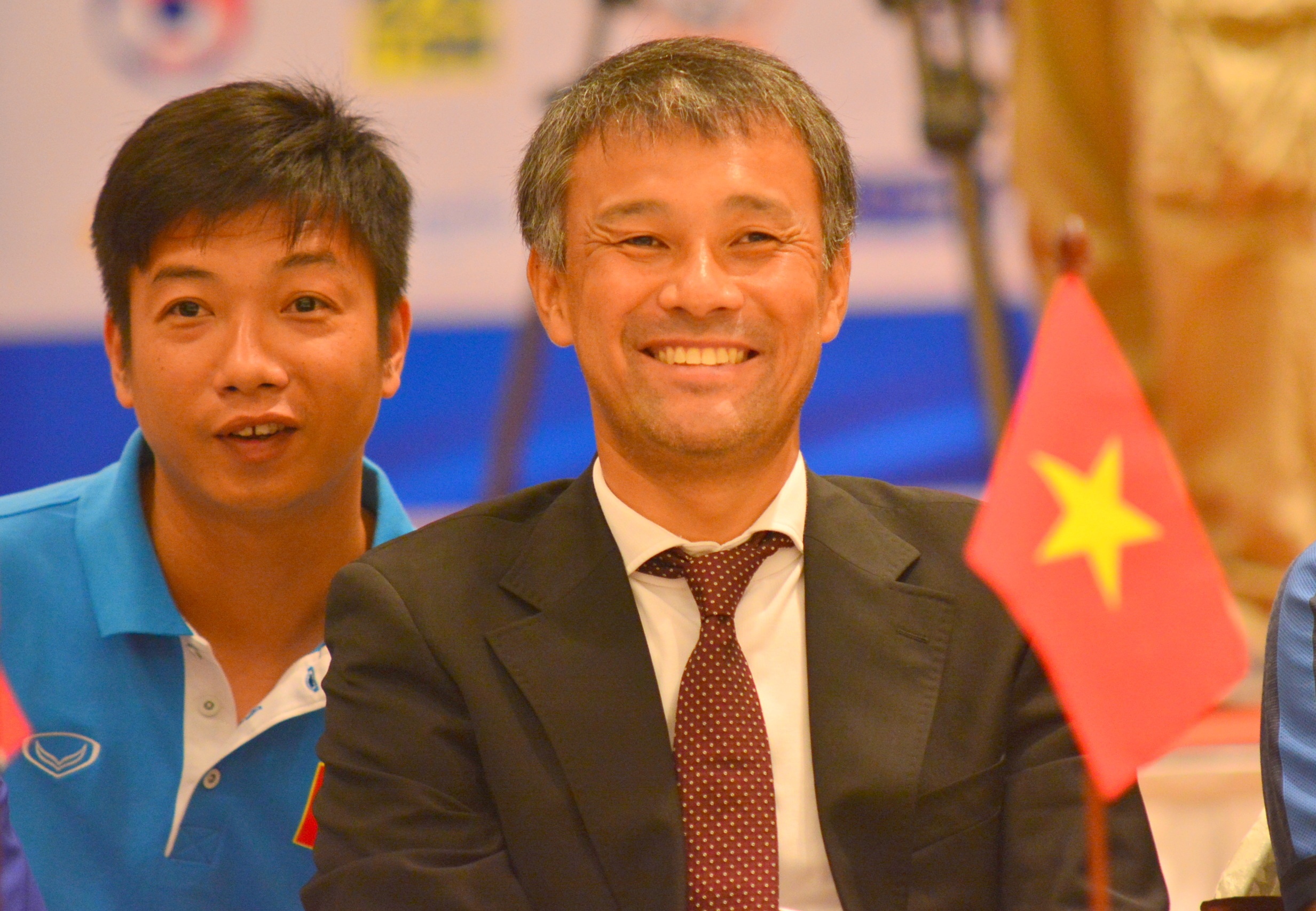 HLV Takashi: ‘Trinh do Thai Lan khong hon Viet Nam’ hinh anh