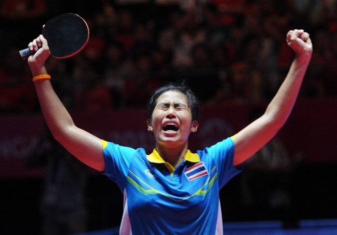 Nu VDV gay chan dong SEA Games doat HCV hinh anh