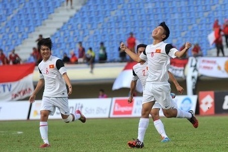 U19 Viet Nam de tho o vong loai chau A hinh anh