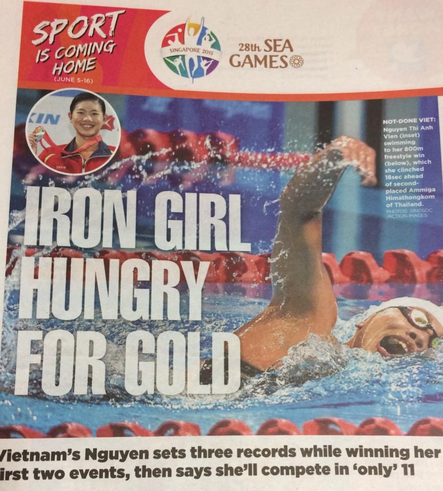 Thành tích của Nguyễn Thị Ánh Viên tràn ngập trên các tờ báo lớn nhất của Singapore.