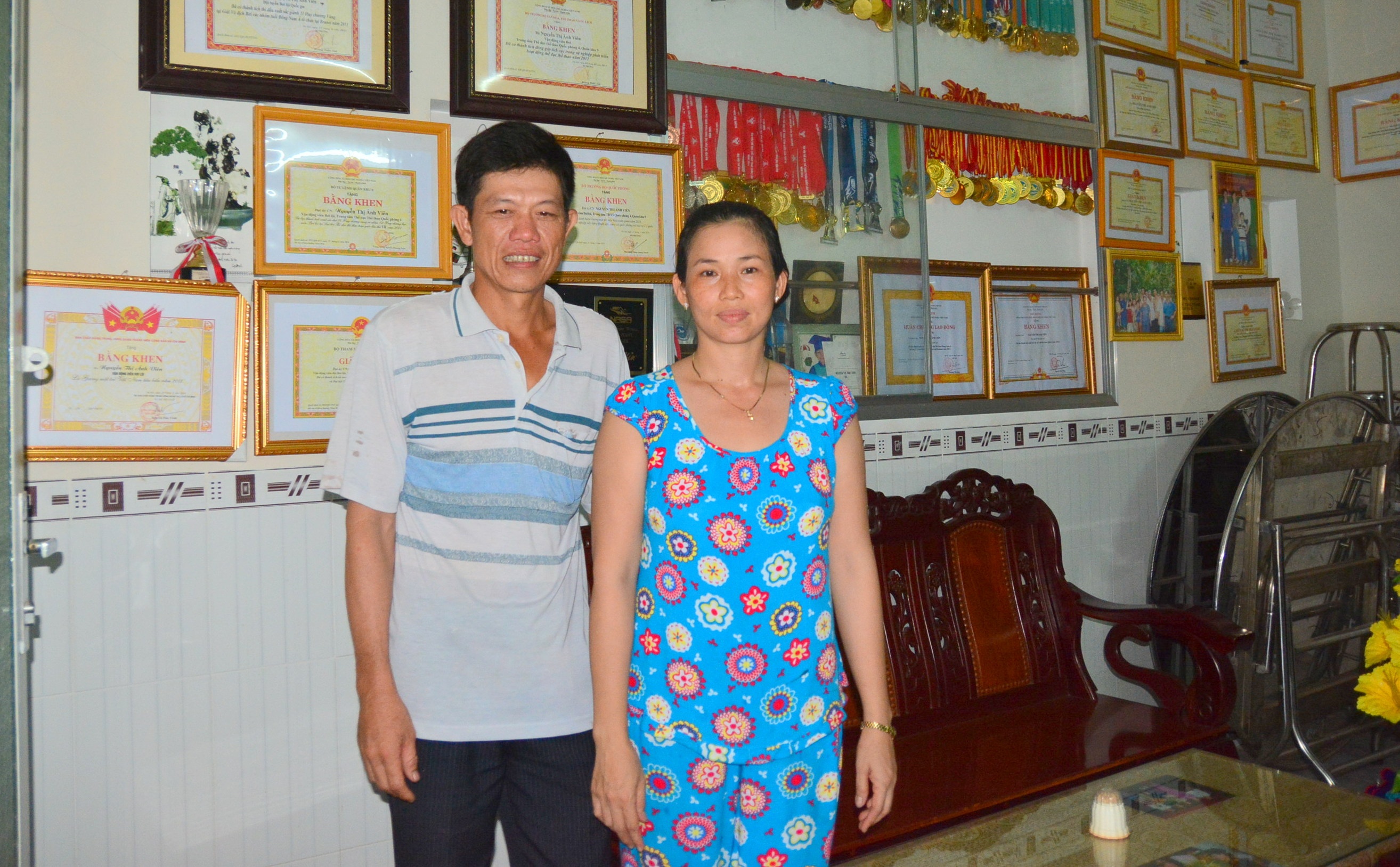 Bố mẹ của Ánh Viên chia sẻ nhiều câu chuyện thú vị về cô con gái cưng. Ảnh: Nguyễn Đăng.