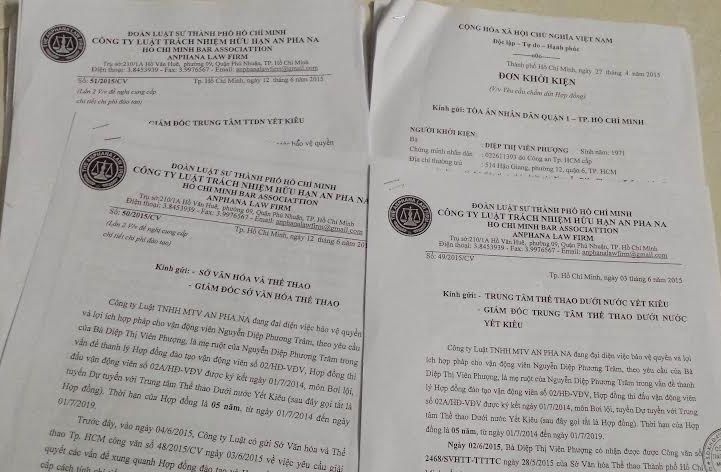 Gia đình và luật sư đã nhiều lần gửi đơn kiện để các cơ quan chức năng sớm giải quyết cho Phương Trâm nhưng mọi chuyện tiến triển rất chậm.