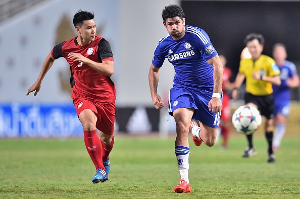 Gia ve xem Man City thap hon cac nuoc trong khu vuc hinh anh