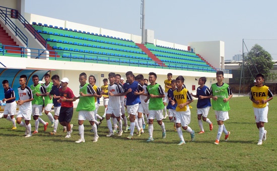 U16 Viet Nam thua tran dau tai giai Dong Nam A hinh anh