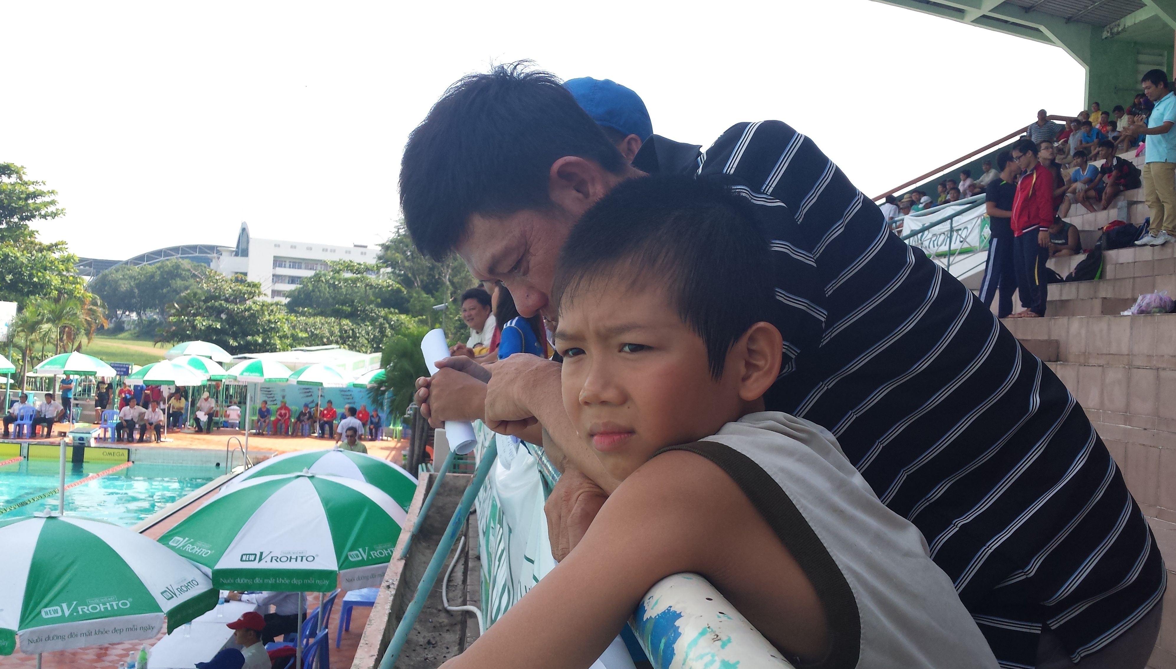 Em trai noi got, muon thanh cong nhu Anh Vien hinh anh