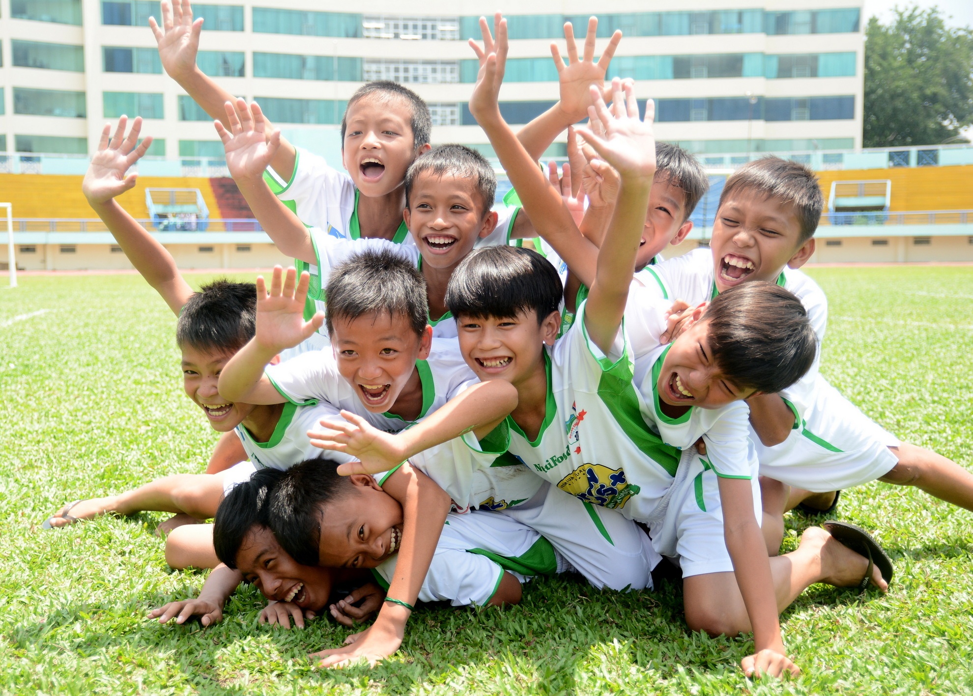 Hoc vien JMG TP HCM chon 10 thi sinh vao khoa dau tien hinh anh