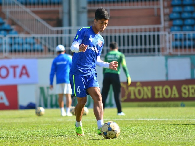 HAGL giu chan cong than hinh anh