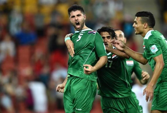 Tuyen Iraq dep loan truoc tran gap Viet Nam hinh anh