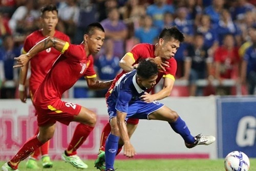 ‘DTVN khong nen choi hien lanh voi Thai Lan’ hinh anh