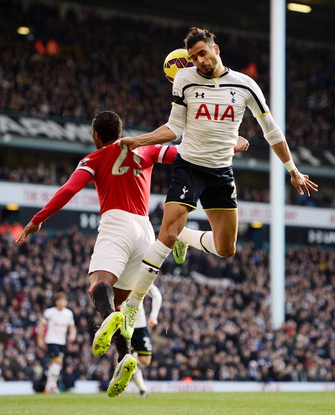 Tottenham chơi khá ổn định ở mùa bóng năm nay.