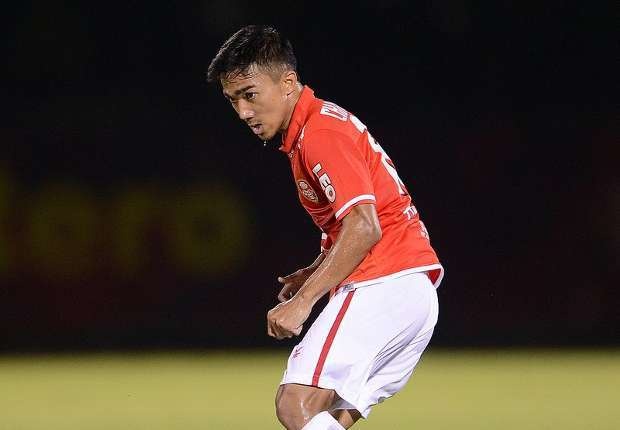 Hai CLB Nhat Ban muon chieu mo Chanathip Songkrasin hinh anh