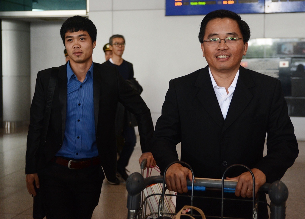 Công Phượng sang thi đấu tại Nhật Bản mang theo nhiều hy vọng làm ăn cho các doanh nghiệp Nhật Bản.