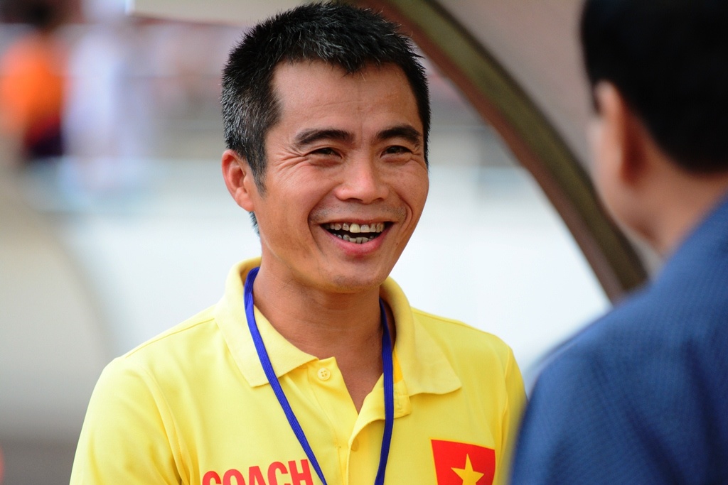 HLV U21 Viet Nam tiet lo cach choi neu gap lai HAGL hinh anh