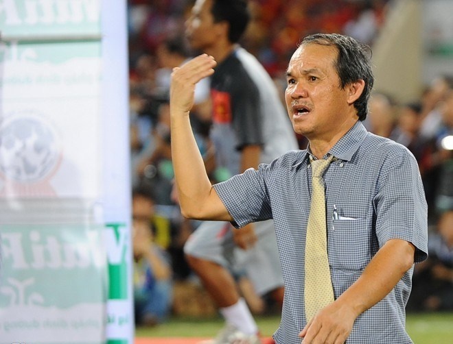 Bau Duc ho tro Que Ngoc Hai 400 trieu dong hinh anh