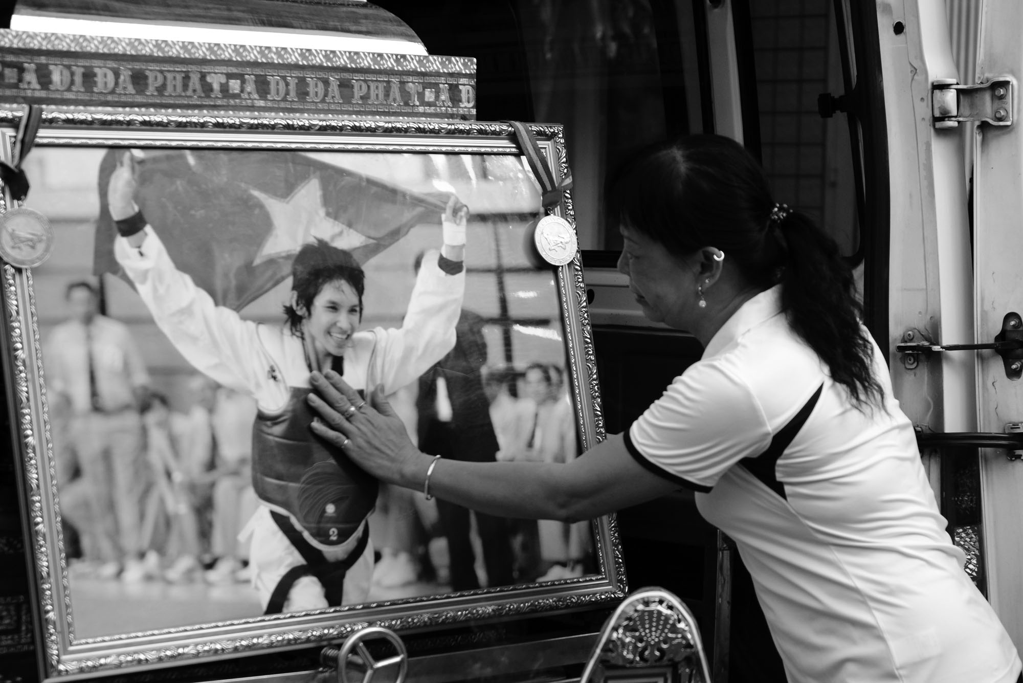 Ban be, nguoi than tien Hoang Ha Giang lan cuoi hinh anh