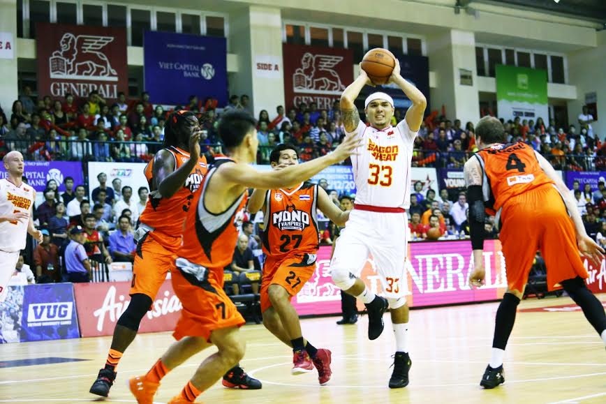 Saigon Heat hai lan ha guc nha vo dich Thai Lan hinh anh