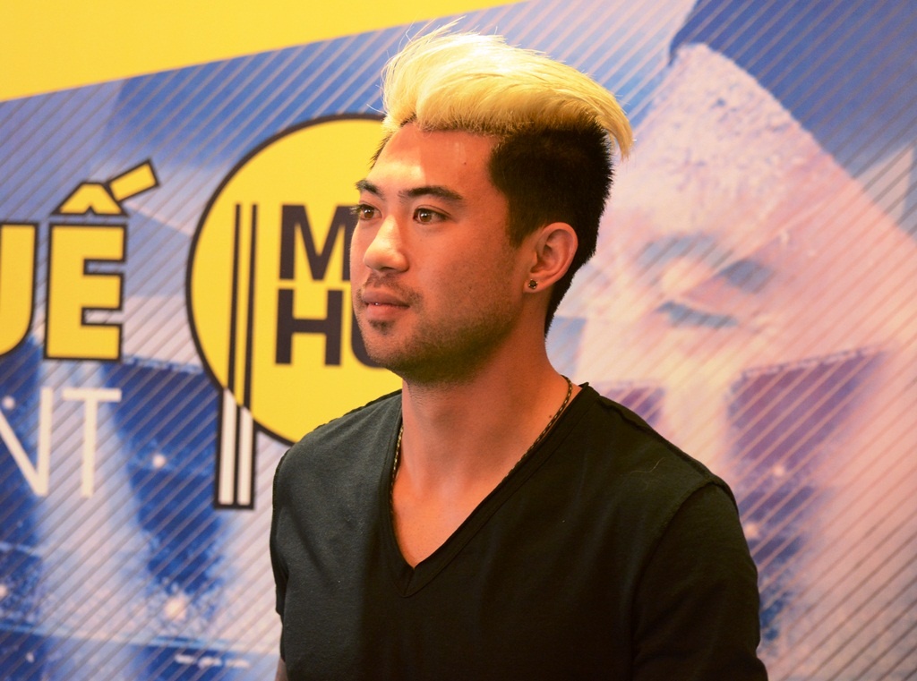 Lee Nguyen: ‘Toi rat tiec khi khong the khoac ao DTVN’ hinh anh