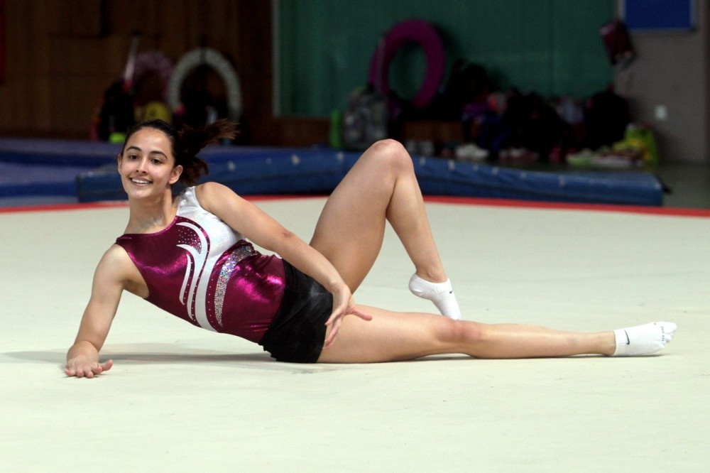 Nu VDV bi 'nem da' thanh tam guong cua the thao Malaysia hinh anh