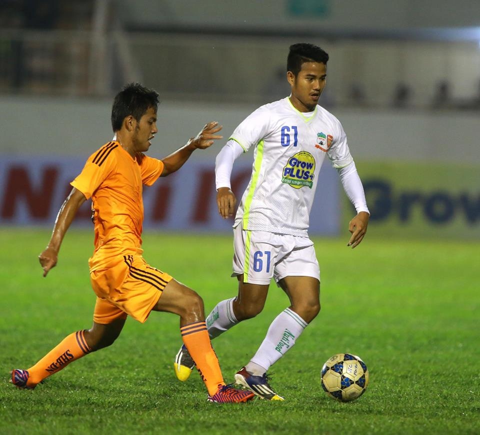 Cau thu U23 gop mat, HAGL van thua SHB.Da Nang hinh anh